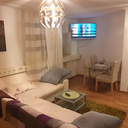 Apartment Sweet *