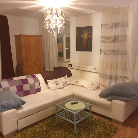 Sweet Apartment *